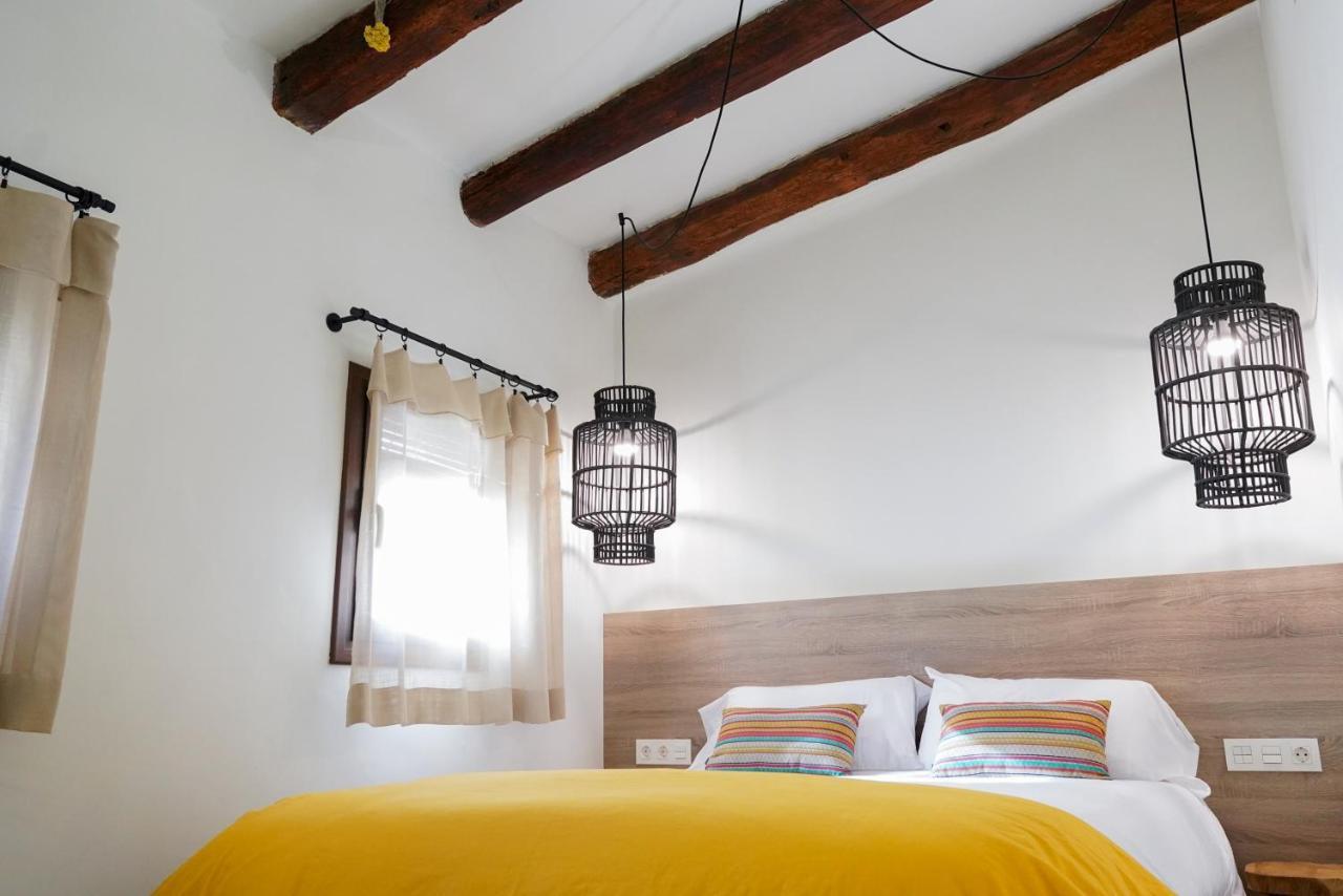 Apartaments La Rambla - Arbequina - 6 Persones 코르누데야 외부 사진