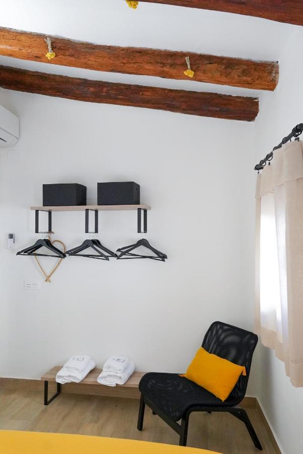 Apartaments La Rambla - Arbequina - 6 Persones 코르누데야 외부 사진