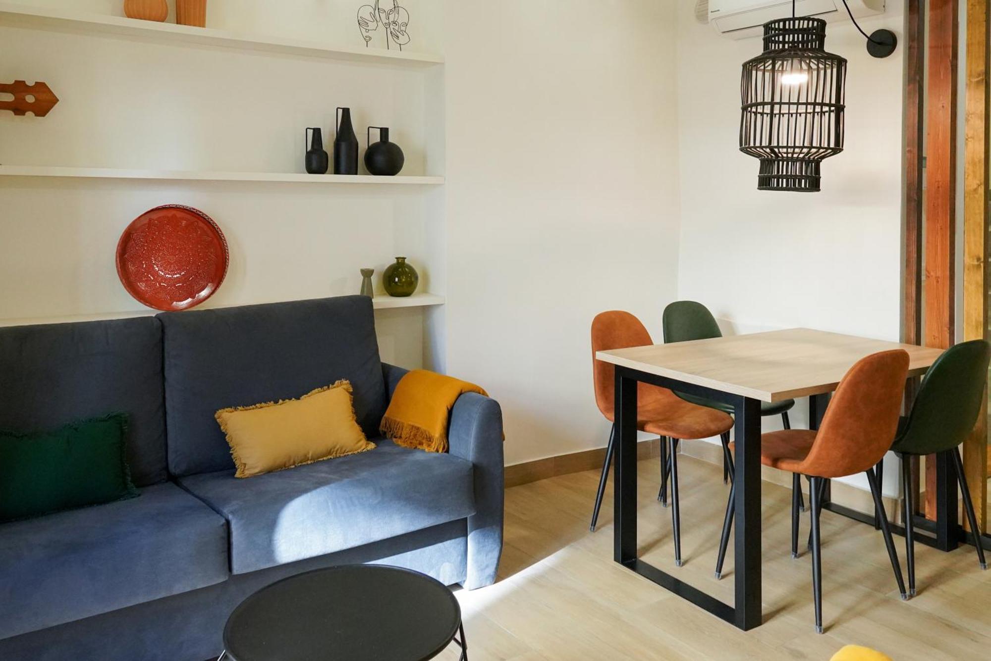Apartaments La Rambla - Arbequina - 6 Persones 코르누데야 외부 사진